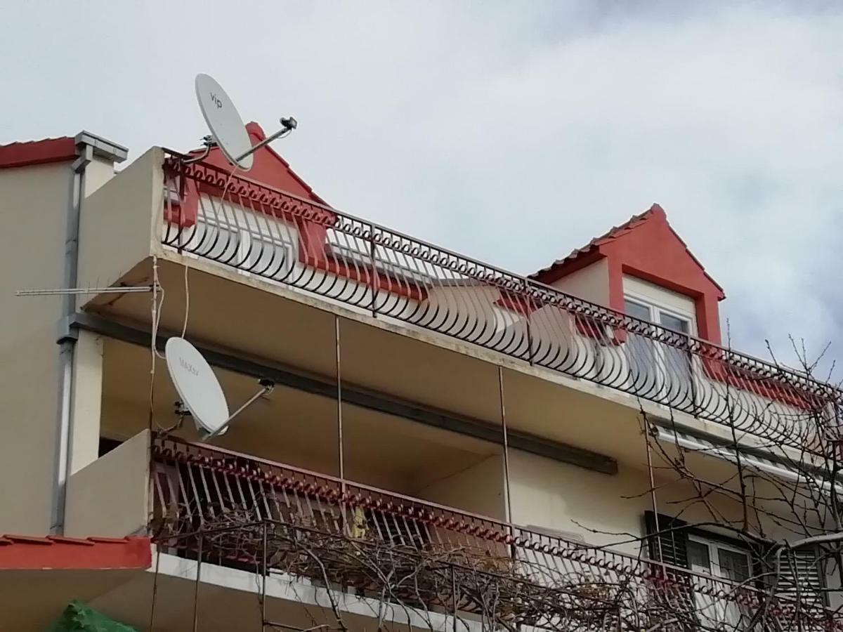 Angella Apartment ดูกีรัท ภายนอก รูปภาพ